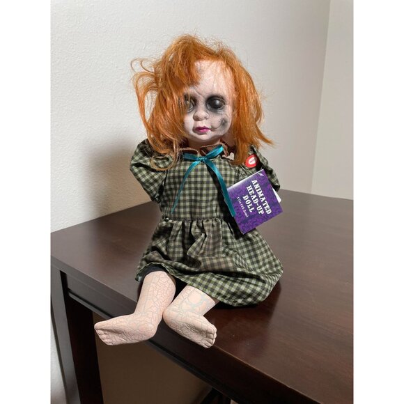 Halloween Animated Head Pulling Moving Talking Light Up Doll - Picture 3 of 5